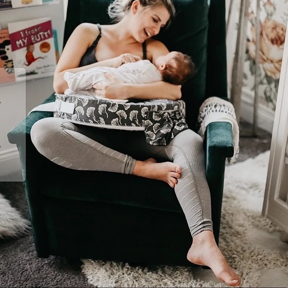 BLANQI | Maternity Support Legging - Picture 3 of 10